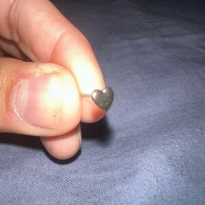 Heart-Shaped gold  Stud Earring 3mm